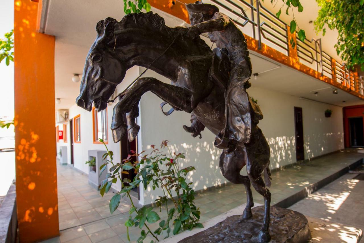 Hotel Cucapa Matamoros  Eksteriør bilde