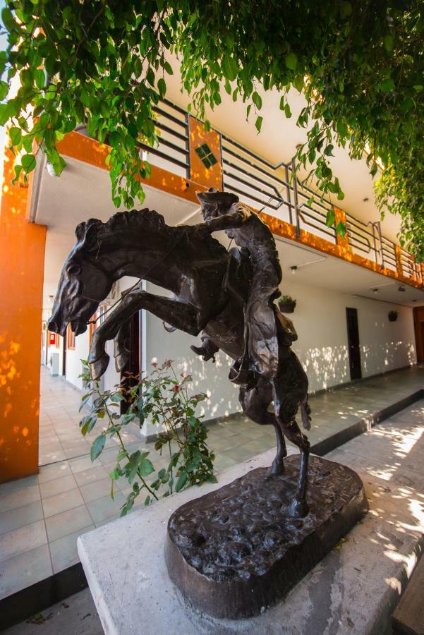 Hotel Cucapa Matamoros  Eksteriør bilde